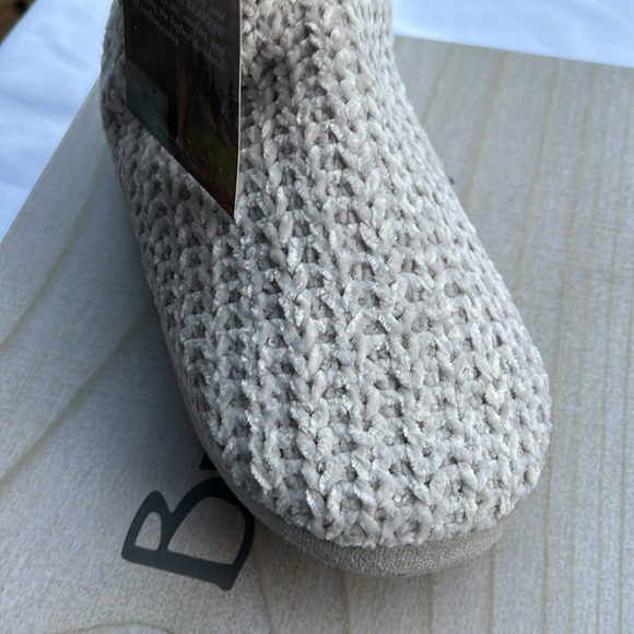 NWT BearPaw Ladies Josephine slip on slippers size XL 11-12 - Picture 6 of 7